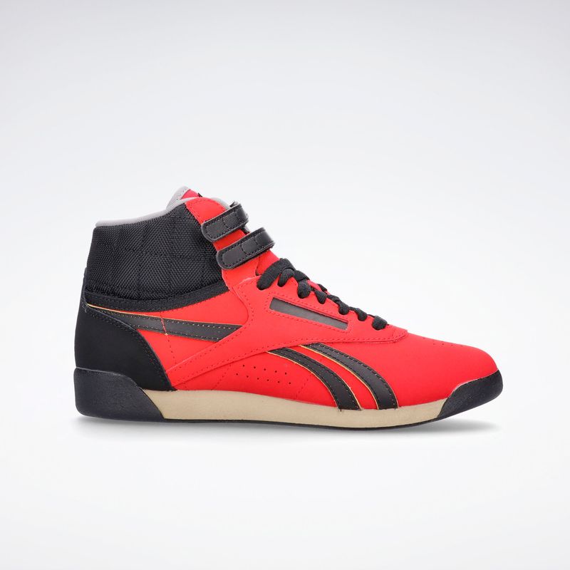 Casa de shop zapatillas reebok